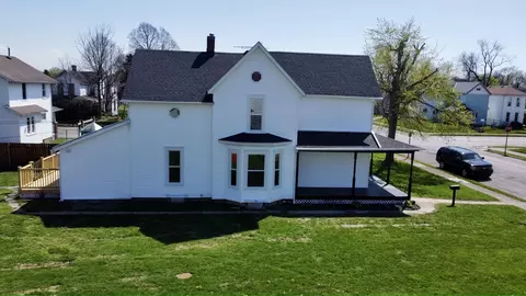 Exterior - 372 Ludlow Ave, Springfield, OH 45505 photo 3 of 7
