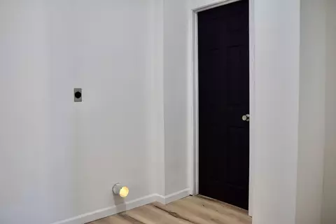 Entry Way - 372 Ludlow Ave, Springfield, OH 45505 photo 2 of 3