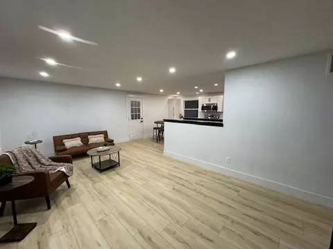 Living - 4512 Willowbrook Dr, Springfield, OH 45503 photo 1 of 5