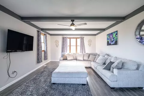 Living - 35 W Hunter Dr, Enon, OH 45323 photo 1 of 5