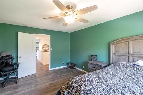 Bedroom - 35 W Hunter Dr, Enon, OH 45323 photo 11 of 14