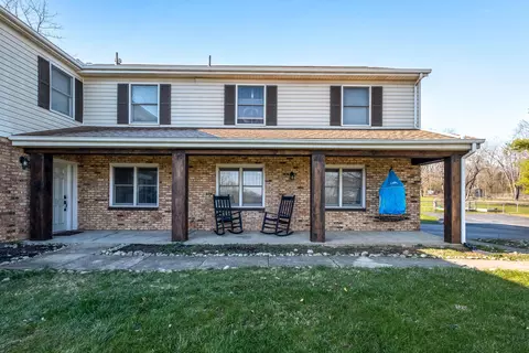 Exterior - 35 W Hunter Dr, Enon, OH 45323 photo 2 of 7