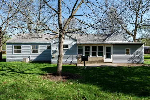 Exterior - 1611 Memorial Dr, Springfield, OH 45505 photo 13 of 14