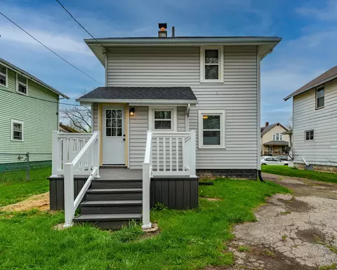 Exterior - 1030 Jasper St, Springfield, OH 45503 photo 5 of 14