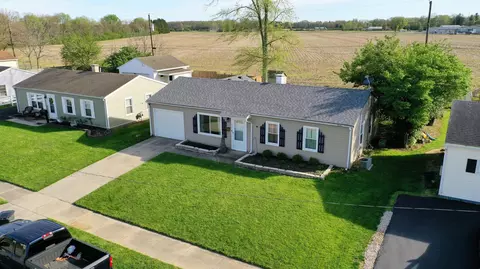 Exterior - 2141 Gerald Dr, Springfield, OH 45505 photo 10 of 10