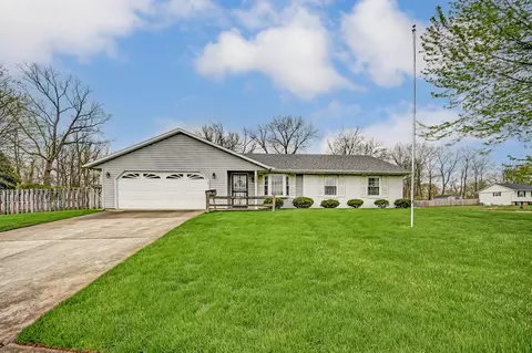 Exterior - 2031 Halifax Ct, Springfield, OH 45503 photo 10 of 11
