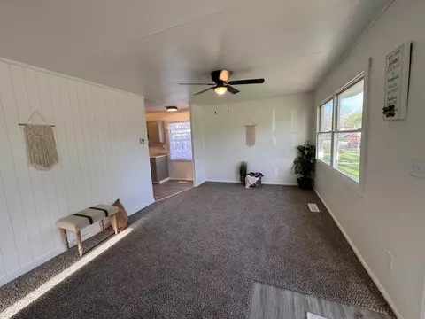 Dining - 1116 Heard Ave, Springfield, OH 45506 photo 1 of 1