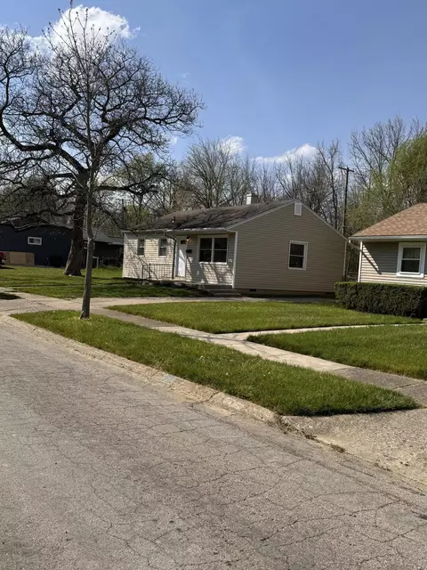 Exterior - 1116 Heard Ave, Springfield, OH 45506 photo 6 of 9