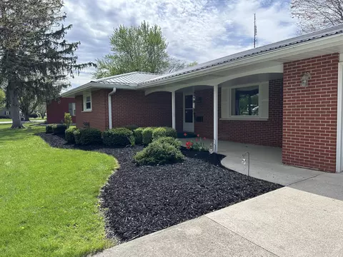 Exterior - 751 Susan Dr, Van Wert, OH 45891 photo 2 of 11