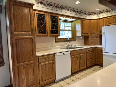 Kitchen - 751 Susan Dr, Van Wert, OH 45891 photo 1 of 3