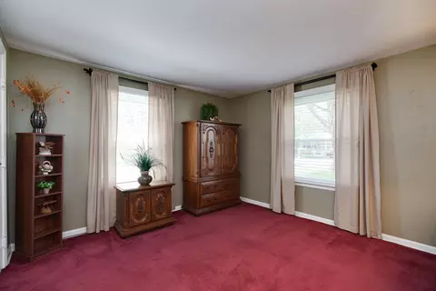 Bedroom - 610 Lawnview Ave, Springfield, OH 45505 photo 4 of 5