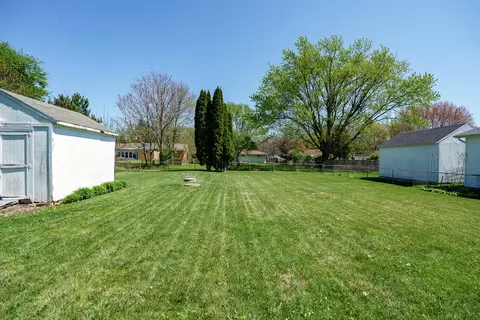 Exterior - 610 Lawnview Ave, Springfield, OH 45505 photo 12 of 22
