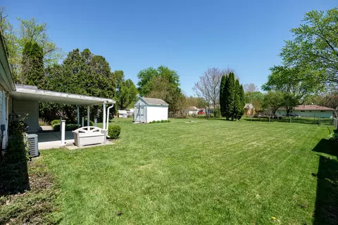 Exterior - 610 Lawnview Ave, Springfield, OH 45505 photo 8 of 22