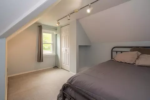 Bedroom - 1465 Springhill Ave, Kettering, OH 45409 photo 7 of 9