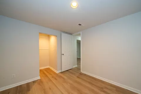 Bedroom - 1465 Springhill Ave, Kettering, OH 45409 photo 9 of 9