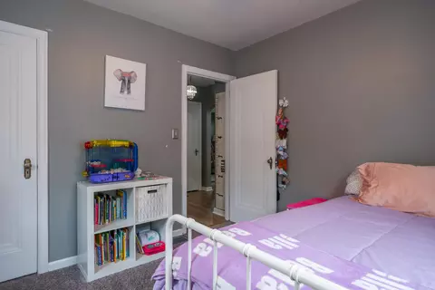 Bedroom - 1465 Springhill Ave, Kettering, OH 45409 photo 4 of 9