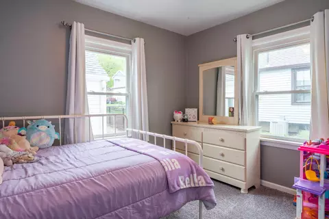 Bedroom - 1465 Springhill Ave, Kettering, OH 45409 photo 3 of 9