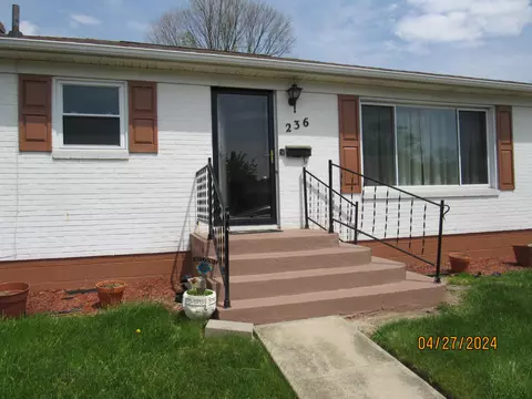 Exterior - 236 W John St, Springfield, OH 45506 photo 2 of 7