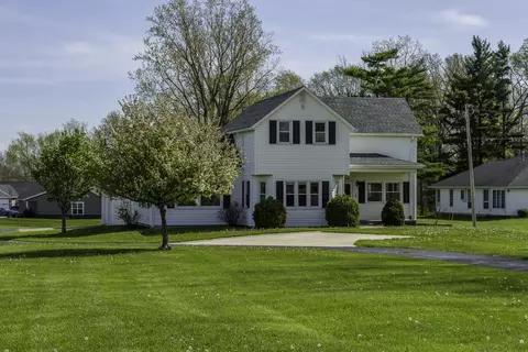 1118 Indiana Ave, Saint Marys, OH 45885