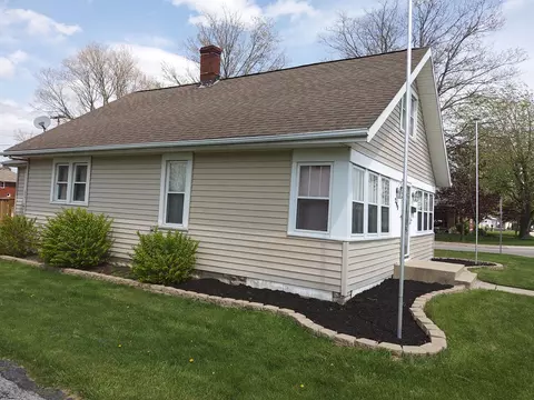 290 E Sycamore St, Coldwater, OH 45828 photo 2