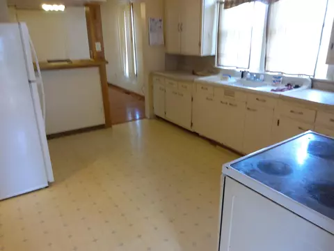 290 E Sycamore St, Coldwater, OH 45828 photo 18