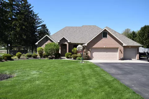 889 S Tecumseh Rd, Springfield, OH 45506