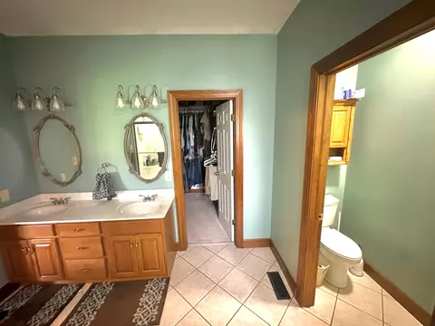 Bath - 750 Marva Ln, Sidney, OH 45365 photo 3 of 6