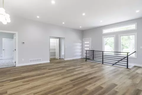 103 E Walnut St, Anna, OH 45302 photo 7