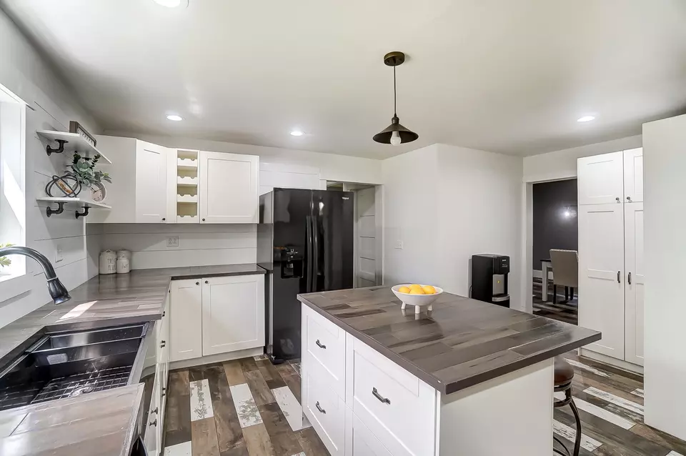 Kitchen - 8432 Howick Rd, Celina, OH 45822 photo 6 of 6