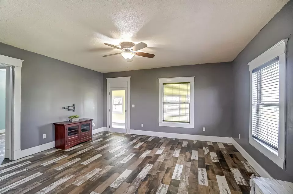 Living - 8432 Howick Rd, Celina, OH 45822 photo 2 of 4