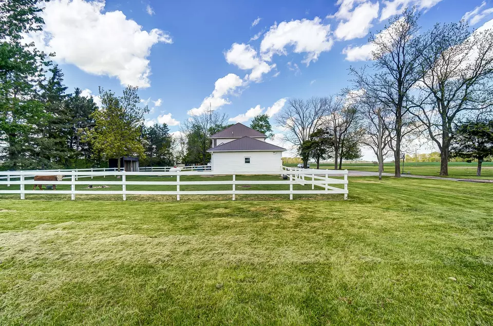 Exterior - 8432 Howick Rd, Celina, OH 45822 photo 10 of 28