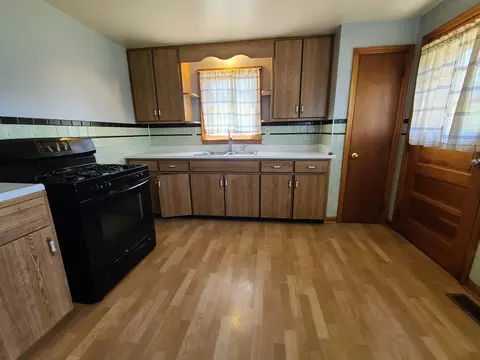 501 N Clairmont Ave, Springfield, OH 45503 photo 7