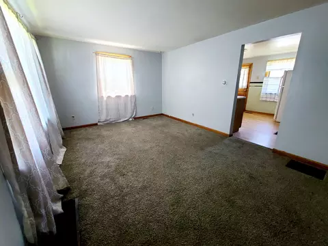 501 N Clairmont Ave, Springfield, OH 45503 photo 5
