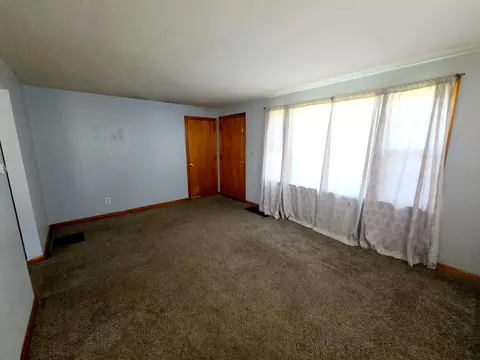 501 N Clairmont Ave, Springfield, OH 45503 photo 6