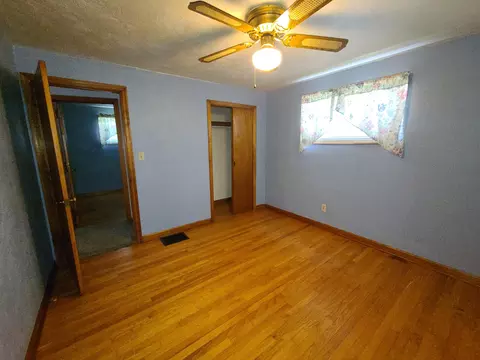 501 N Clairmont Ave, Springfield, OH 45503 photo 12