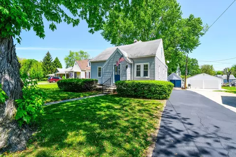 1233 S Ridge Ave, Troy, OH 45373