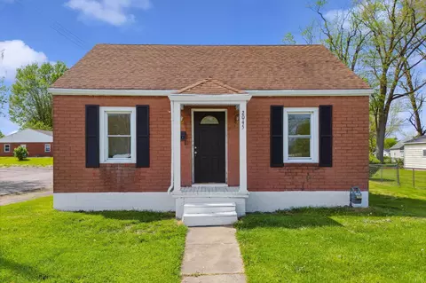 2045 S Yellow Springs St, Springfield, OH 45506