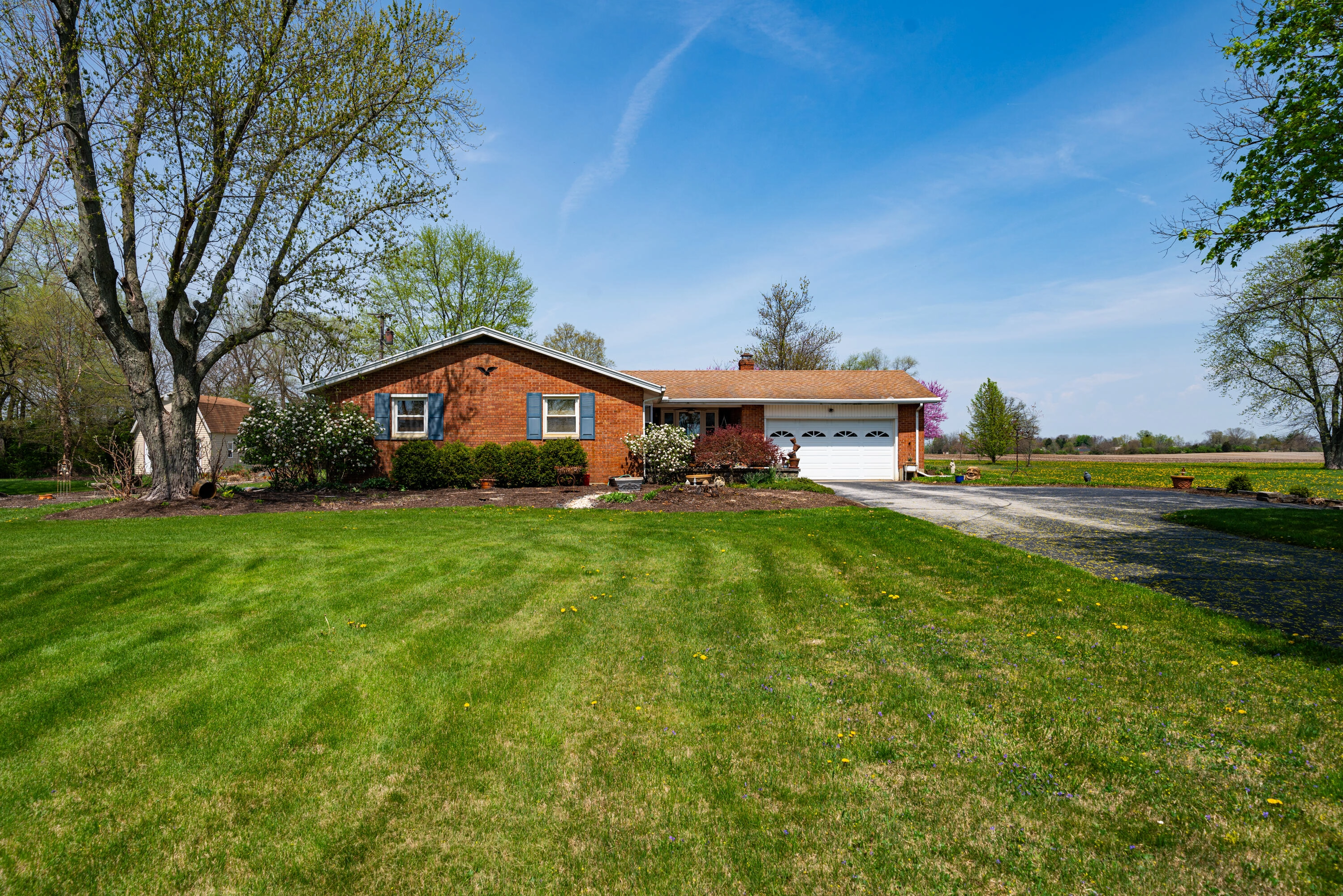 8883 W National Rd  