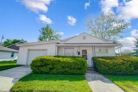 702 Cass St, Wapakoneta, OH 45895