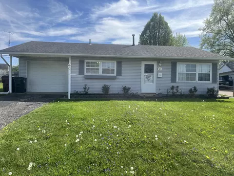 Exterior - 631 Gruen Dr, Springfield, OH 45505 photo 3 of 6