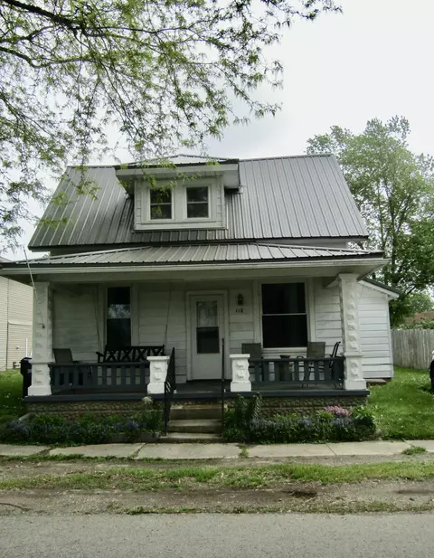 Exterior - 118 N Mill St, De Graff, OH 43318 photo 2 of 9