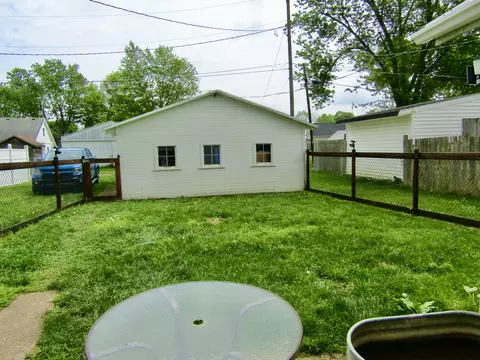 Exterior - 118 N Mill St, De Graff, OH 43318 photo 6 of 9
