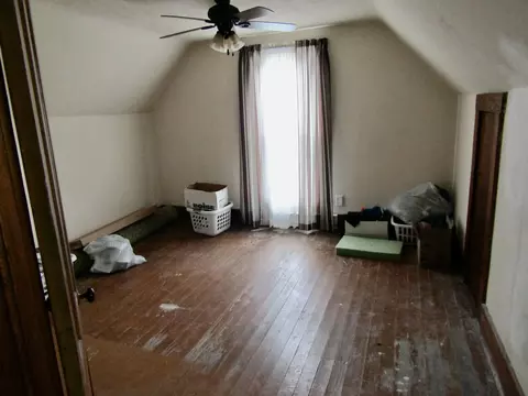 Bedroom - 118 N Mill St, De Graff, OH 43318 photo 3 of 4