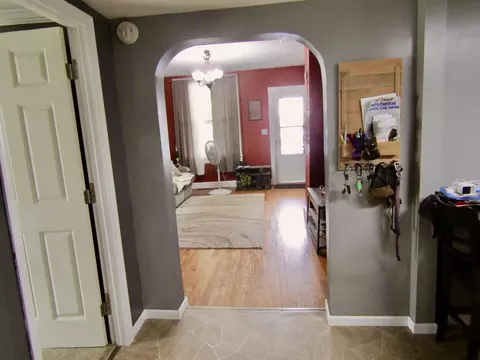 Entry Way - 118 N Mill St, De Graff, OH 43318 photo 1 of 2