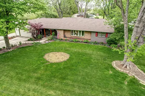 9655 E Haskett Ln, Dayton, OH 45424
