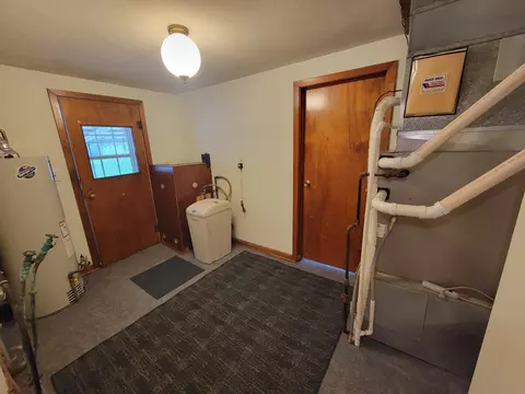 5895 W National Rd, Springfield, OH 45504 photo 24