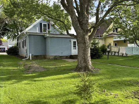 Exterior - 306 E South St, Coldwater, OH 45828 photo 5 of 7