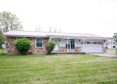 208 State St, Rockford, OH 45882