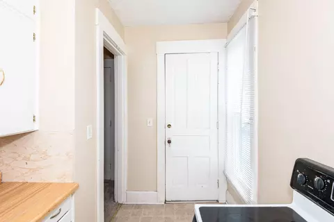 Entry Way - 306 Park, Sidney, OH 45365 photo 3 of 3