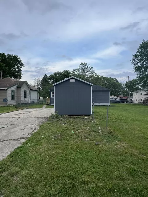 1527 Parker St, Springfield, OH 45503 photo 7